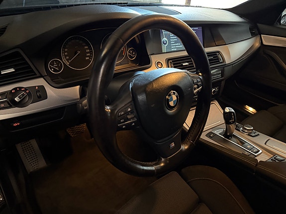 BMW 520d 15 of 22