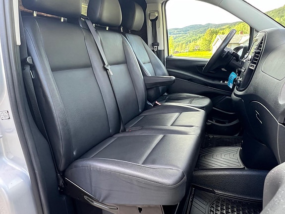 Mercedes-Benz Vito 20 of 30
