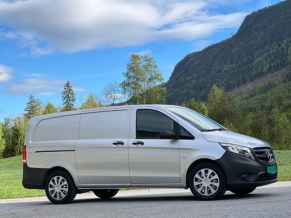 Mercedes-Benz Vito 9 of 30