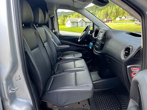 Mercedes-Benz Vito 19 of 30