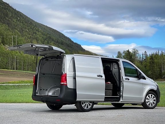 Mercedes-Benz Vito 3 of 30