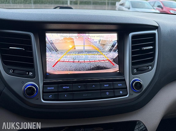 Hyundai Tucson 9 of 13