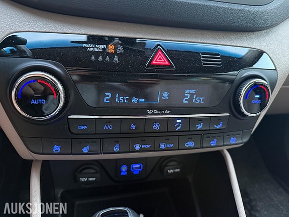 Hyundai Tucson 10 of 13