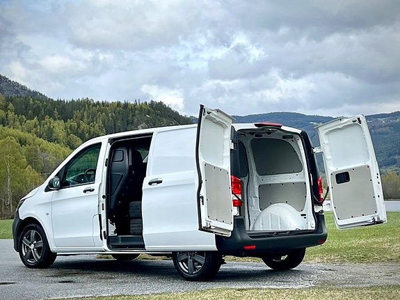Mercedes-Benz Vito 3 of 30