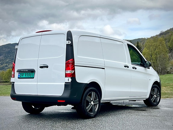 Mercedes-Benz Vito 12 of 30