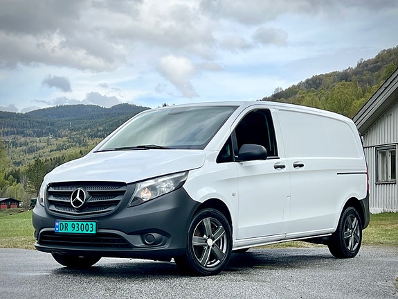 Mercedes-Benz Vito 13 of 30