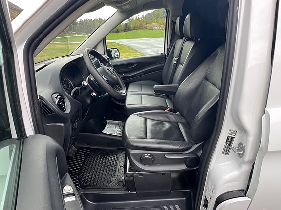 Mercedes-Benz Vito 22 of 30