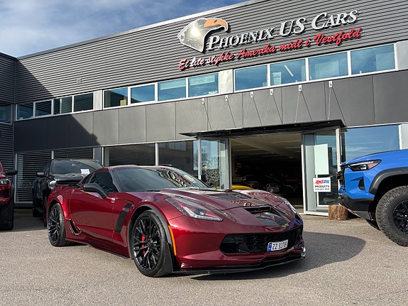 Chevrolet Corvette 4 of 30
