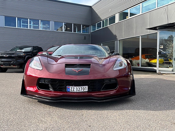 Chevrolet Corvette 14 of 30