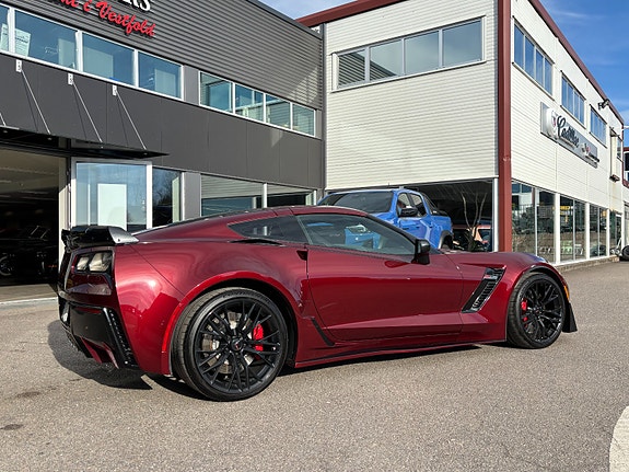Chevrolet Corvette 9 of 30