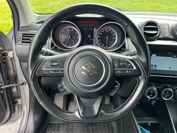 Suzuki Swift 22 of 30
