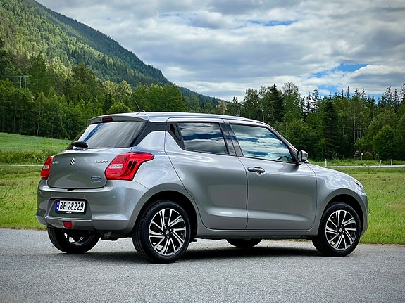 Suzuki Swift 4 of 30