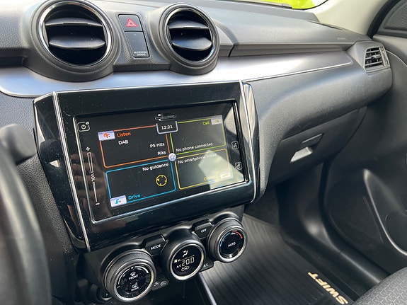 Suzuki Swift 24 of 30