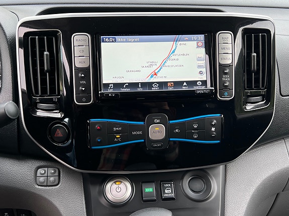 Nissan e-NV200 29 of 30