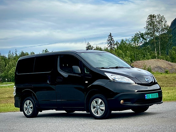 Nissan e-NV200 12 of 30