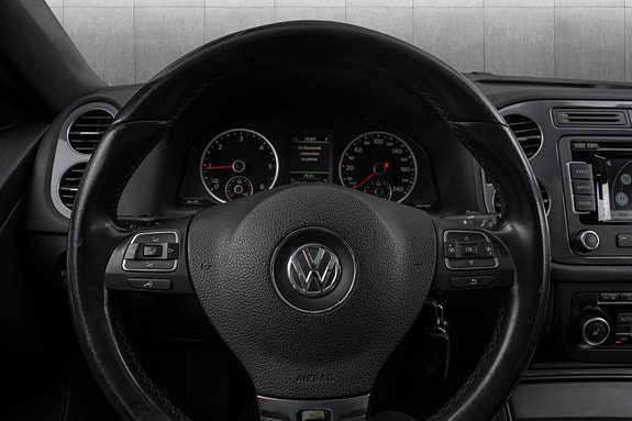 Volkswagen Tiguan 10 of 29
