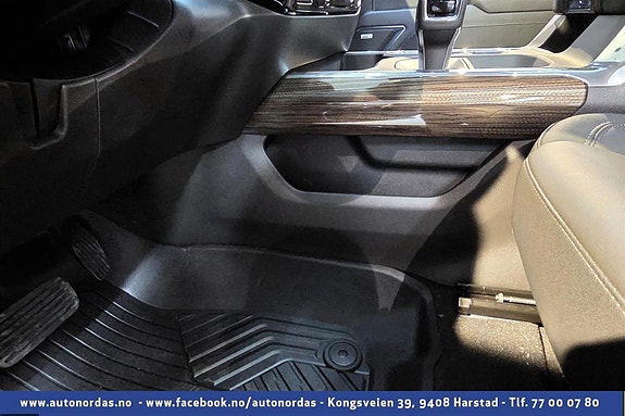 Chevrolet Silverado 1500 24 of 30