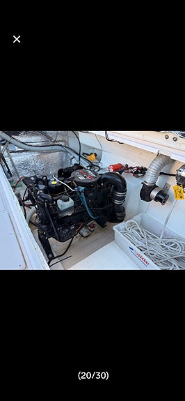 660 BR Bowrider 7 of 19