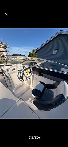 660 BR Bowrider 15 of 19