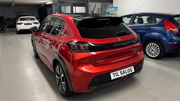 Peugeot 208 10 of 30