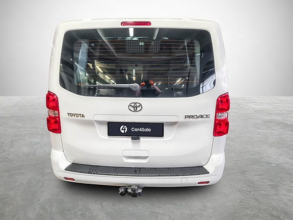 Toyota Proace 4 of 26