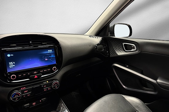 Kia e-Soul 11 of 20