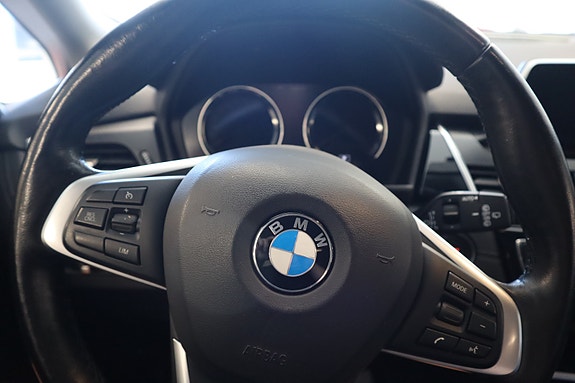 BMW 225xe 23 of 30