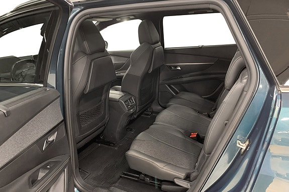 Peugeot 5008 6 of 17