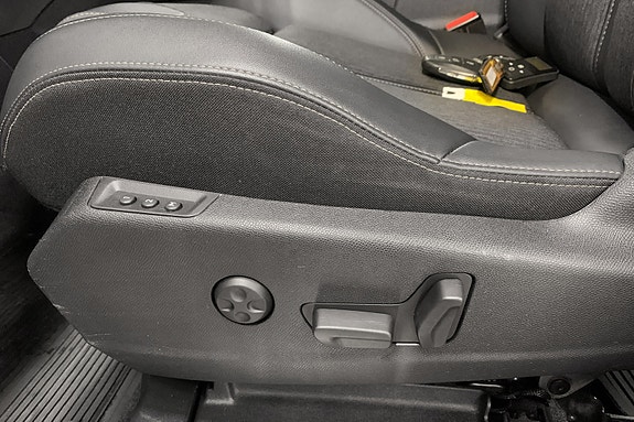 Peugeot 5008 13 of 17