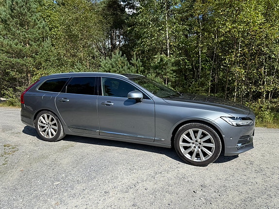 Volvo V90 4 of 17