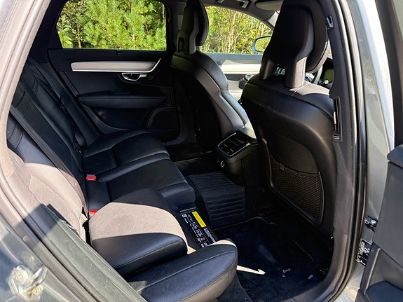 Volvo V90 11 of 17