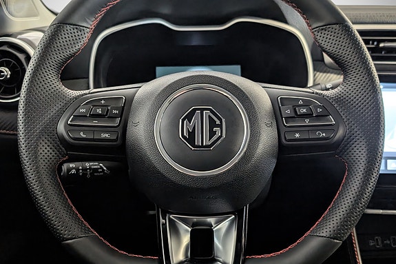 MG ZS EV 15 of 25