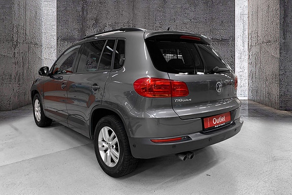 Volkswagen Tiguan 4 of 15
