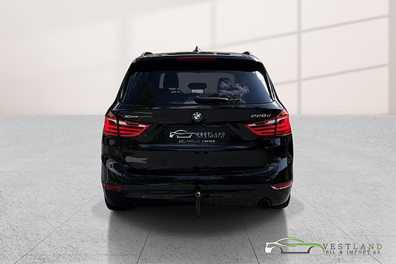 BMW 220d 6 of 15
