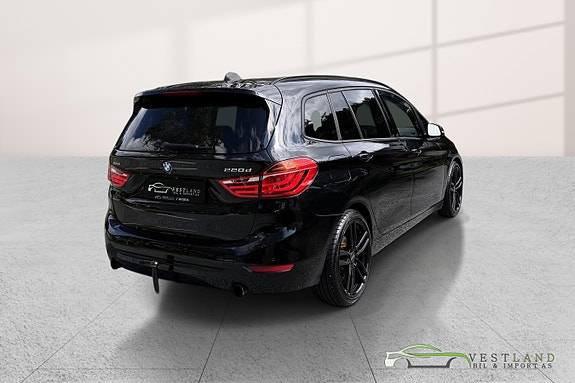 BMW 220d 5 of 15