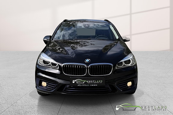 BMW 220d 2 of 15