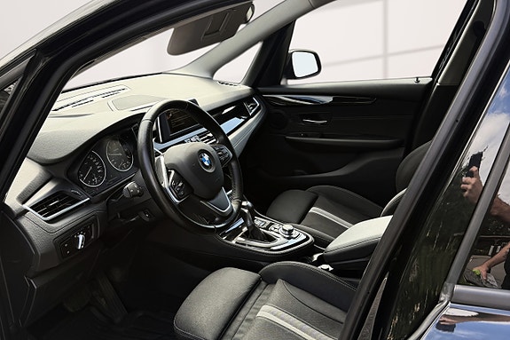 BMW 220d 13 of 15