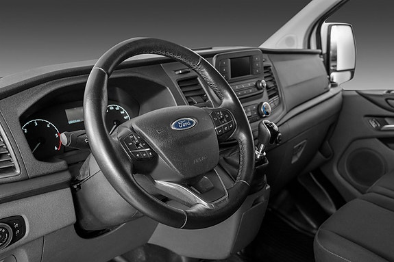 Ford Custom Line 17 of 22