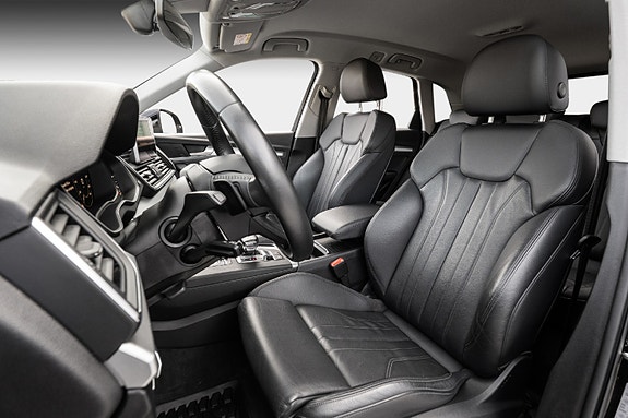 Audi Q5 8 of 30