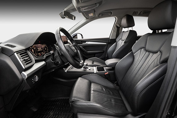 Audi Q5 9 of 30