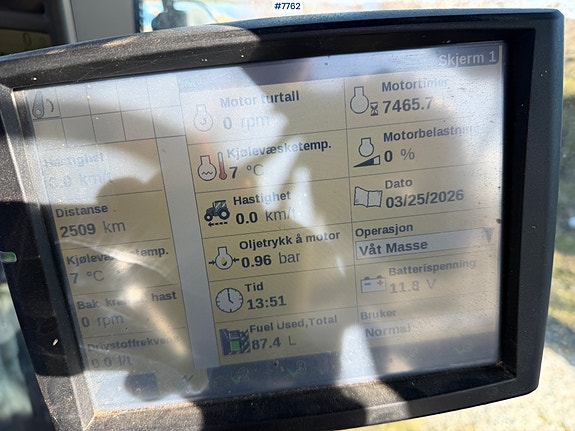 Case  2014 IH Maxxum 130 CVX 4x4 m/frontlaster 25 of 30