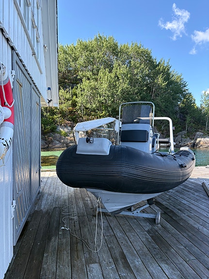 PRO RIB 520 7 of 16