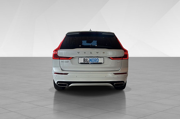 Volvo XC60 5 of 18