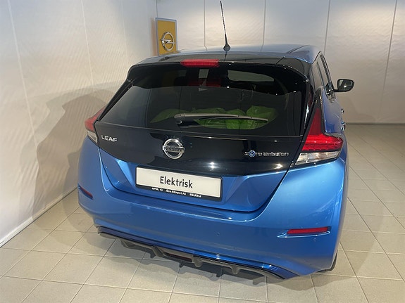 Nissan Leaf 6 of 27