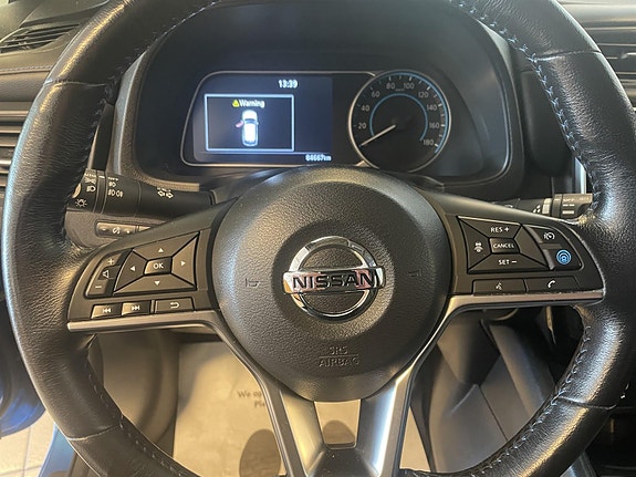 Nissan Leaf 15 of 27