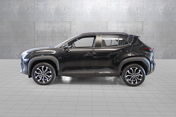 Toyota Yaris Cross 3 of 30