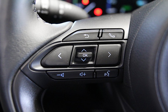 Toyota Yaris Cross 5 of 30