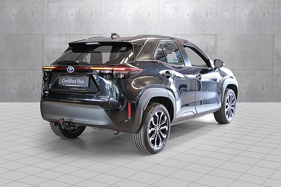 Toyota Yaris Cross 18 of 30
