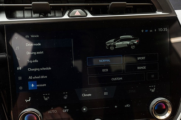Lexus RZ450e 20 of 26