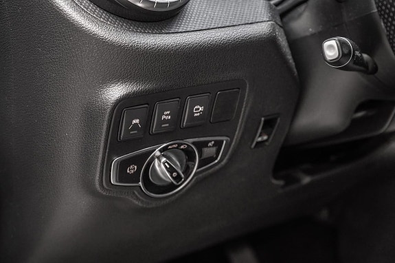 Mercedes-Benz X250 d 10 of 24